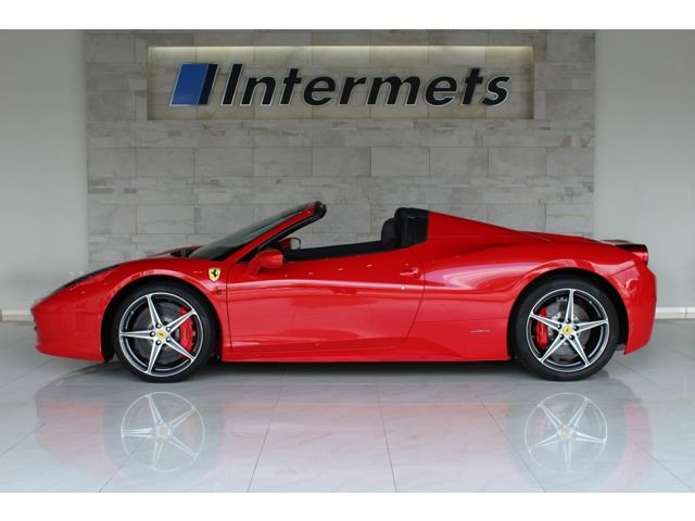 2013 Ferrari 458 Spider F1 DCT Coupe for sale, Japanese used car export | GULJI TRADERS