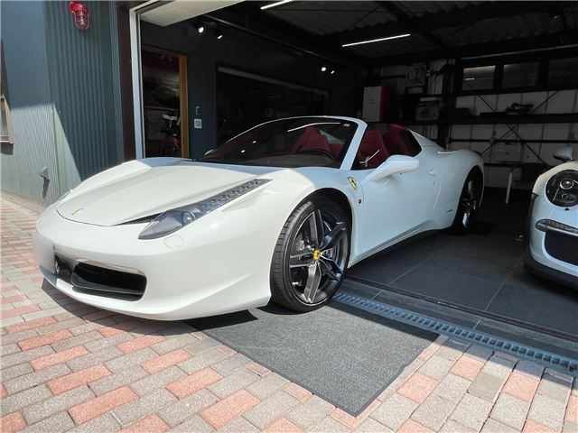 2013 Ferrari 458 Spider Base Coupe for sale, Japanese used car export | GULJI TRADERS