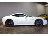 2009 Ferrari California F1 DCT Sedan for sale, Japanese used car export - photo 4 of 77 | GULJI TRADERS