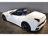 2009 Ferrari California F1 DCT Sedan for sale, Japanese used car export - photo 26 of 77 | GULJI TRADERS