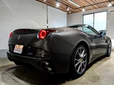 2009 Ferrari California F1 DCT Sedan for sale, Japanese used car export - photo 2 of 13 | GULJI TRADERS