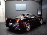2010 Ferrari California Base Sedan for sale, Japanese used car export - photo 2 of 10 | GULJI TRADERS