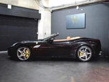 2010 Ferrari California Base Sedan for sale, Japanese used car export - photo 10 of 10 | GULJI TRADERS