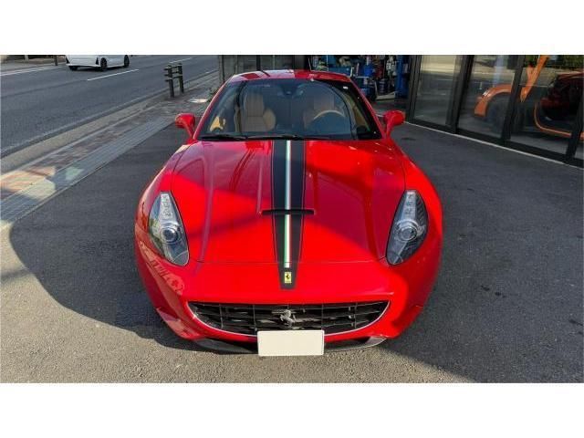 2010 Ferrari California Base - photo 1 2010 Ferrari California Base Sedan for sale, Japanese used car export | GULJI TRADERS