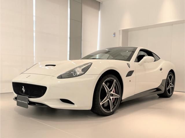2011 Ferrari California Base - photo 1 2011 Ferrari California Base Sedan for sale, Japanese used car export | GULJI TRADERS