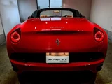 2012 Ferrari California F1 DCT Sedan for sale, Japanese used car export - photo 4 of 14 | GULJI TRADERS