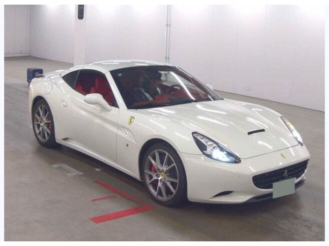 2017 Ferrari California Base - photo 1 2017 Ferrari California Base Sedan for sale, Japanese used car export | GULJI TRADERS