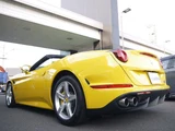 2015 Ferrari California T F1 DCT Sedan for sale, Japanese used car export - photo 2 of 33 | GULJI TRADERS