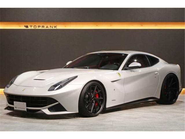 2013 Ferrari F12 Berlinetta F1 DCT - photo 1 2013 Ferrari F12 Berlinetta F1 DCT Sedan for sale, Japanese used car export - photo 1 of 40 | GULJI TRADERS