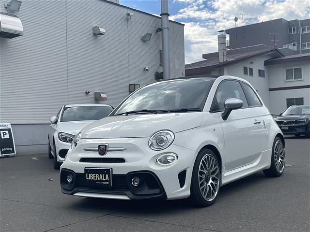 2019 Fiat Abarth 595C Sedan for sale, Japanese used car export - photo 1 of 21 | GULJI TRADERS