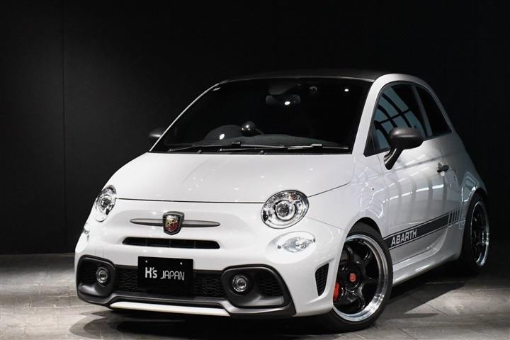 2020 Fiat Abarth Sedan for sale, Japanese used car export - photo 1 of 30 | GULJI TRADERS