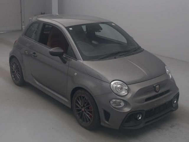 2023 Fiat Abarth - photo 1 2023 Fiat Abarth Sedan for sale, Japanese used car export - photo 1 of 8 | GULJI TRADERS