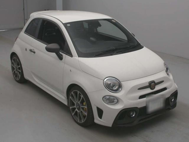2024 Fiat Abarth - photo 1 2024 Fiat Abarth Sedan for sale, Japanese used car export - photo 1 of 7 | GULJI TRADERS