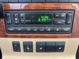 2010 Ford Explorer V8 4WD Sedan for sale, Japanese used car export - photo 17 of 20 | GULJI TRADERS