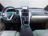 2013 Ford Explorer XLT Sedan for sale, Japanese used car export - photo 12 of 47 | GULJI TRADERS