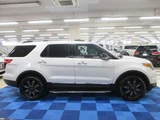 2014 Ford Explorer 4WD Bluetooth Sedan for sale, Japanese used car export - photo 9 of 60 | GULJI TRADERS