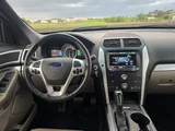2015 Ford Explorer XLT Sedan for sale, Japanese used car export - photo 15 of 74 | GULJI TRADERS