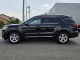 2016 Ford Explorer XLT Sedan for sale, Japanese used car export - photo 4 of 9 | GULJI TRADERS