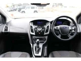 2013 Ford Focus Sports Genuine Aluminum Wheels White Sedan for sale, Japanese used car export - photo 4 of 50 | GULJI TRADERS