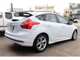 2013 Ford Focus Sports Genuine Aluminum Wheels White Sedan for sale, Japanese used car export - photo 5 of 50 | GULJI TRADERS