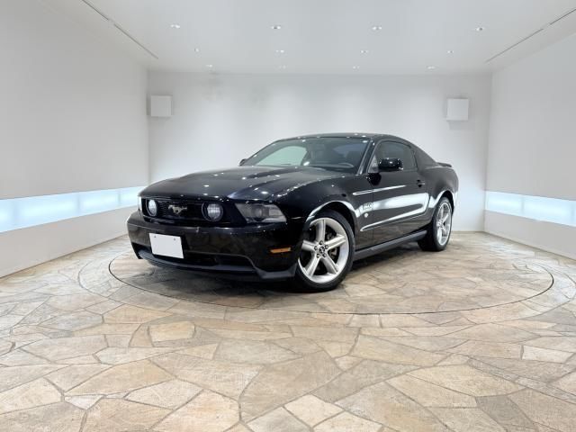 2010 Ford Mustang V8 GT Coupe for sale, Japanese used car export - photo 1 of 9 | GULJI TRADERS