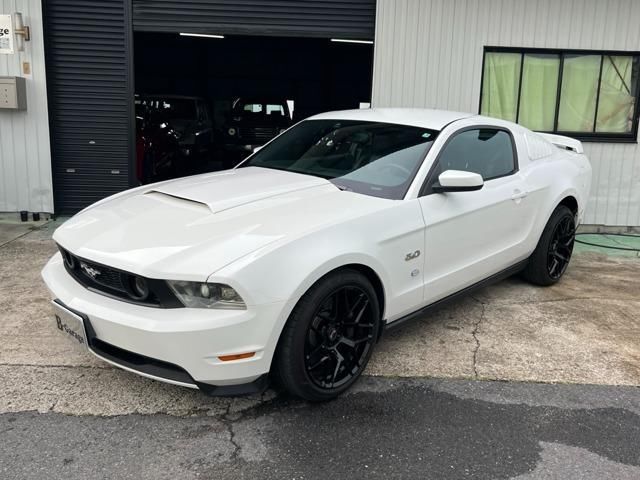 2012 Ford Mustang GT Coupe for sale, Japanese used car export - photo 1 of 9 | GULJI TRADERS