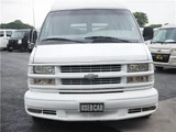 1998 GMC Savana White Truck for sale, Japanese used car export - photo 2 of 46 | GULJI TRADERS