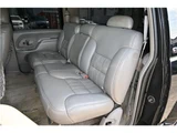 2001 GMC Suburban SUV for sale, Japanese used car export - photo 5 of 28 | GULJI TRADERS