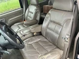 2002 GMC Suburban K1500SLE SUV for sale, Japanese used car export - photo 16 of 20 | GULJI TRADERS