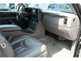 2005 GMC Yukon Sedan for sale, Japanese used car export - photo 11 of 35 | GULJI TRADERS