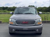 2010 GMC Yukon Sedan for sale, Japanese used car export - photo 2 of 9 | GULJI TRADERS