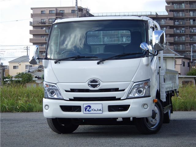 2020 Hino Dutro Wide Long Diesel Truck for sale, Japanese used car export - photo 1 of 54 | GULJI TRADERS