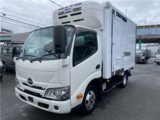 2020 Hino Dutro - photo 1 2020 Hino Dutro Truck for sale, Japanese used car export - photo 1 of 16 | GULJI TRADERS