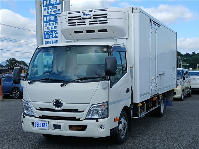 2020 Hino Dutro 4.0D Turbo Truck for sale, Japanese used car export - photo 1 of 42 | GULJI TRADERS