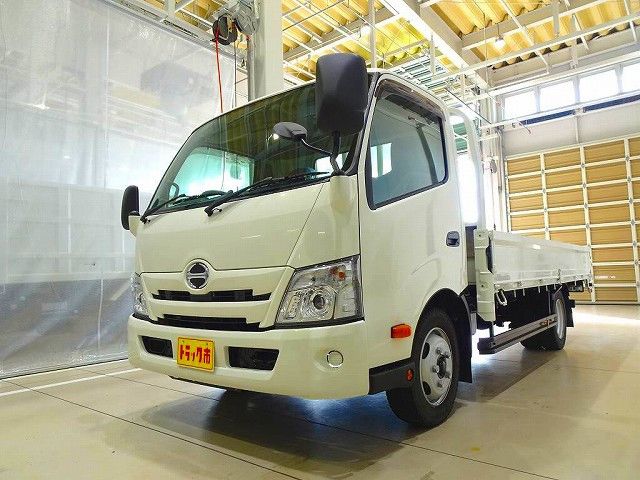 2020 Hino Dutro 2WD Truck for sale, Japanese used car export - photo 1 of 25 | GULJI TRADERS