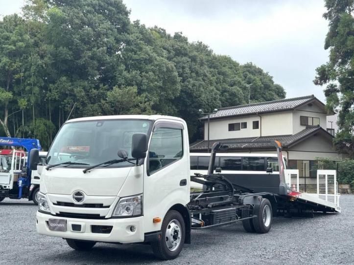 2020 Hino Dutro Truck for sale, Japanese used car export - photo 1 of 21 | GULJI TRADERS