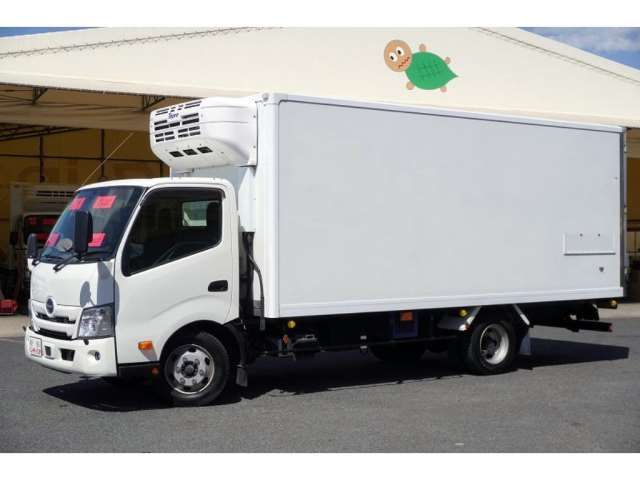 2020 Hino Dutro Wide Long - photo 1 2020 Hino Dutro Wide Long Truck for sale, Japanese used car export - photo 1 of 40 | GULJI TRADERS