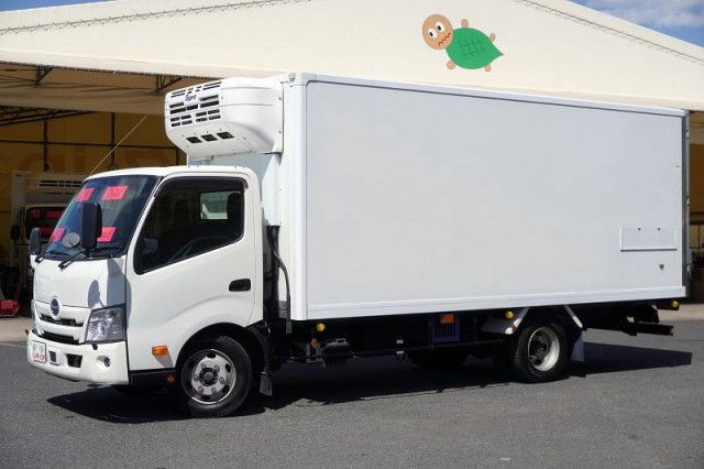 2020 Hino Dutro Truck for sale, Japanese used car export - photo 1 of 9 | GULJI TRADERS