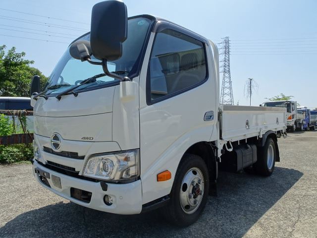 2021 Hino Dutro 4.0 Diesel 4WD Truck for sale, Japanese used car export - photo 1 of 45 | GULJI TRADERS