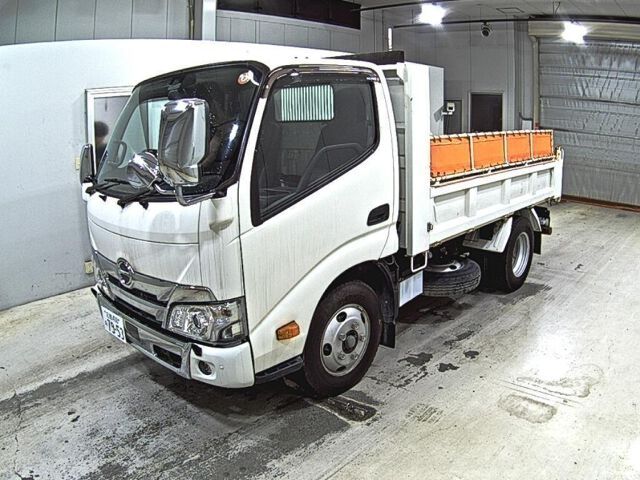 2021 Hino Dutro Truck for sale, Japanese used car export - photo 1 of 5 | GULJI TRADERS