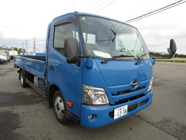 2021 Hino Dutro - photo 1 2021 Hino Dutro Truck for sale, Japanese used car export - photo 1 of 19 | GULJI TRADERS