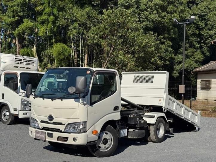 2021 Hino Dutro Truck for sale, Japanese used car export - photo 1 of 18 | GULJI TRADERS