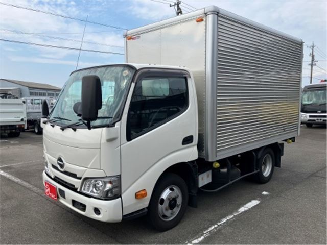 2022 Hino Dutro White Truck for sale, Japanese used car export - photo 1 of 54 | GULJI TRADERS