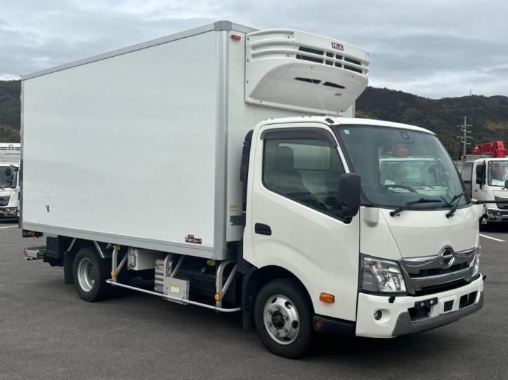 2022 Hino Dutro Truck for sale, Japanese used car export - photo 1 of 21 | GULJI TRADERS
