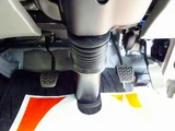 2023 Hino Dutro 2WD White Truck for sale, Japanese used car export - photo 16 of 25 | GULJI TRADERS