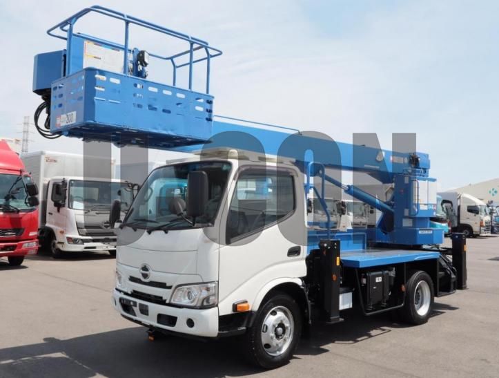 2023 Hino Dutro - photo 1 2023 Hino Dutro Other Truck for sale, Japanese used car export - photo 1 of 21 | GULJI TRADERS