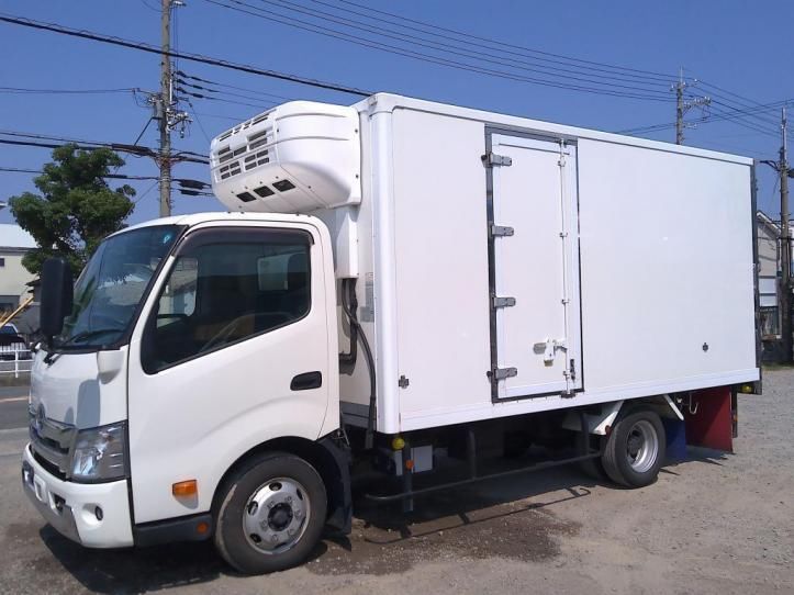 2023 Hino Dutro - photo 1 2023 Hino Dutro Other Truck for sale, Japanese used car export - photo 1 of 21 | GULJI TRADERS