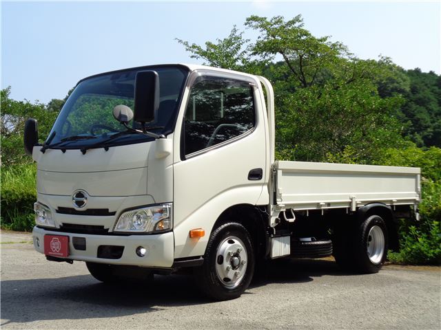 2024 Hino Dutro capacity, 4-number White Truck for sale, Japanese used car export - photo 1 of 40 | GULJI TRADERS