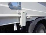 2024 Hino Dutro 2t flatbed truck, low-floor, automatic transmission. White Truck for sale, Japanese used car export - photo 17 of 50 | GULJI TRADERS