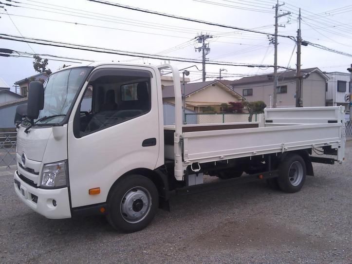 2024 Hino Dutro - photo 1 2024 Hino Dutro Other Truck for sale, Japanese used car export - photo 1 of 21 | GULJI TRADERS
